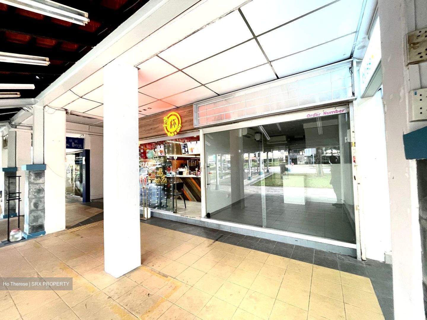 Toa Payoh Central (D12), Shop House #560836021